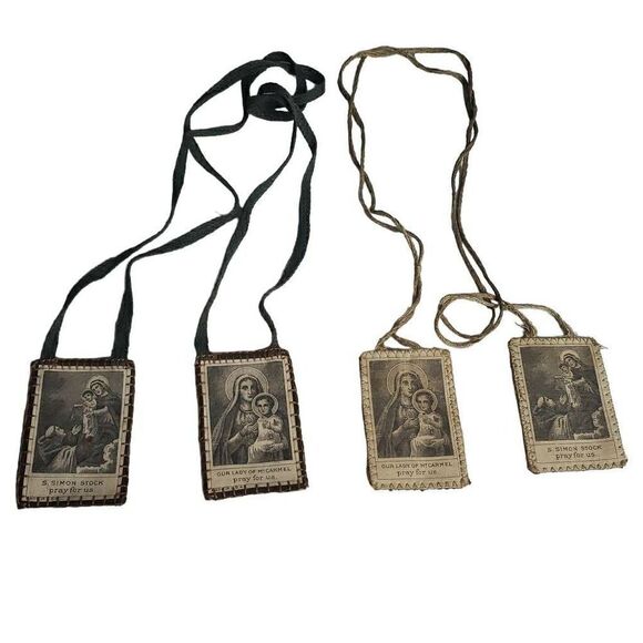 2 Vintage Scapular - Picture 1 of 15